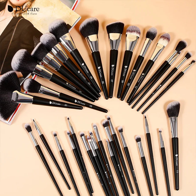 DUcare Professional Makeup Brush Set 32 Piece Synthetic by zapcart