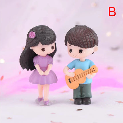 Hign-concerned Miniature Couple Figurines Wedding Gift by zapcart