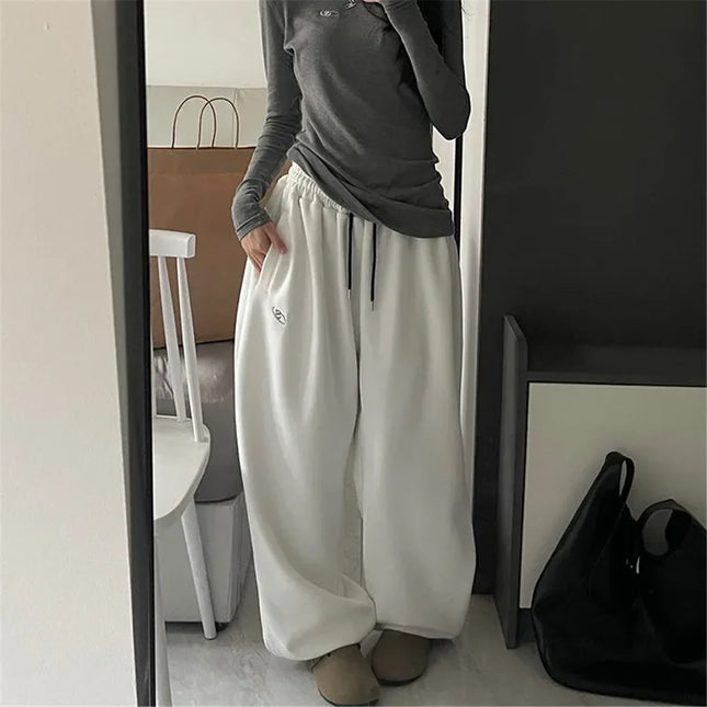 Oversize Women Sweatpants Harajuku Style All Day Comfort by zapcart
