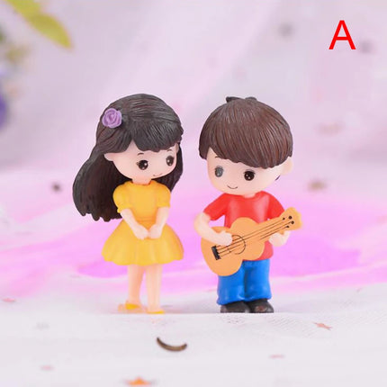 Hign-concerned Miniature Couple Figurines Wedding Gift by zapcart