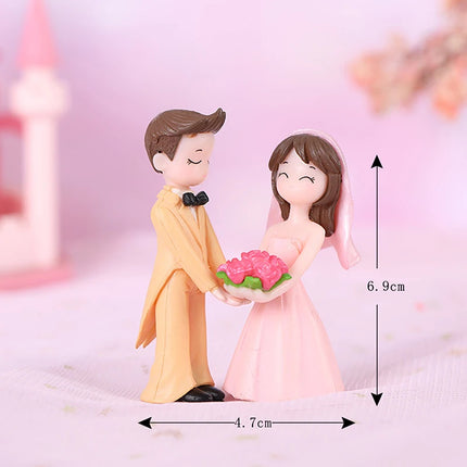 Hign-concerned Miniature Couple Figurines Wedding Gift by zapcart