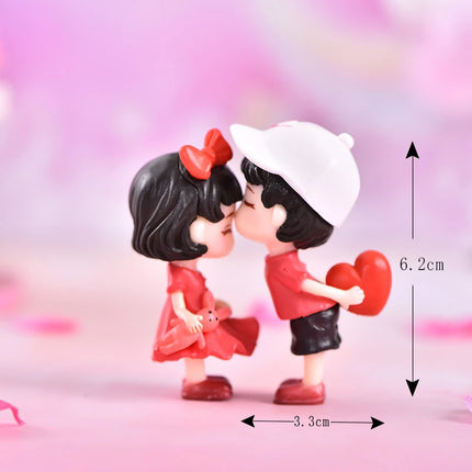 Hign-concerned Miniature Couple Figurines Wedding Gift by zapcart
