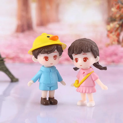 Hign-concerned Miniature Couple Figurines Wedding Gift by zapcart