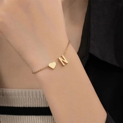 CN Personalized Name Bracelet 26 Letters Heart Women Gift by zapcart