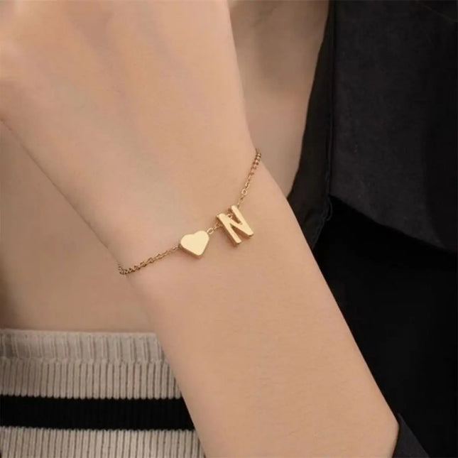 CN Personalized Name Bracelet 26 Letters Heart Women Gift by zapcart