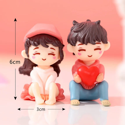 Hign-concerned Miniature Couple Figurines Wedding Gift by zapcart