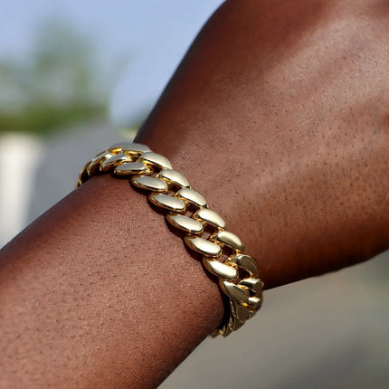 SUBOLLOWCN Iced Prong Cuban Chain Bracelet For Men Women by zapcart