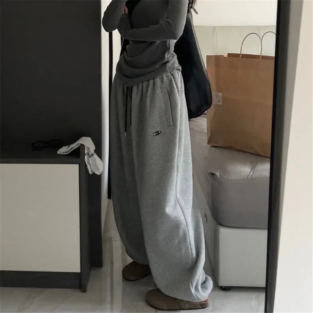 Oversize Women Sweatpants Harajuku Style All Day Comfort by zapcart