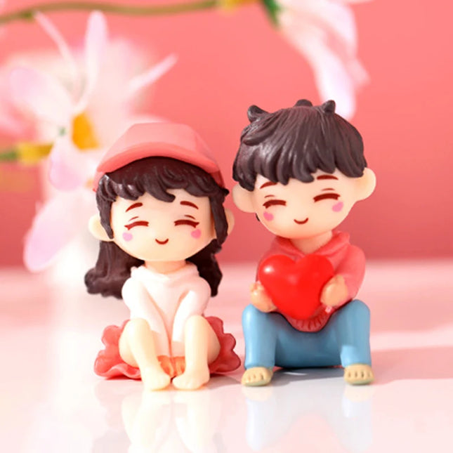 Hign-concerned Miniature Couple Figurines Wedding Gift by zapcart