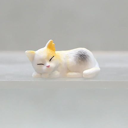 Moonbiffy Cute Cat Desk Ornament for Car Console Decor by zapcart