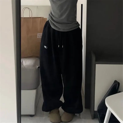 Oversize Women Sweatpants Harajuku Style All Day Comfort by zapcart