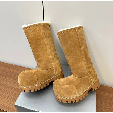 Fashionable Snow Boots Platform Elevating Warmth For Women by zapcart