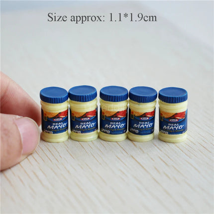 Umedolly 5pc Miniature Dollhouse Food Bottles 1/6 1/12 by zapcart