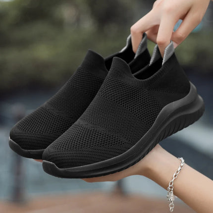 Parusm Unisex Slip On Casual Shoes Lightweight Soft Sole by zapcart